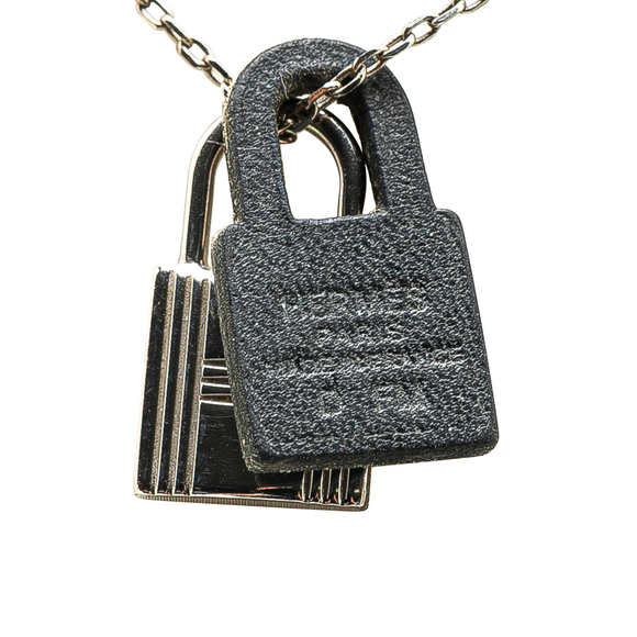 Pre-Loved Hermes Palladium Plated and Swift O Kelly Pendant Necklace - Picture 2 of 5